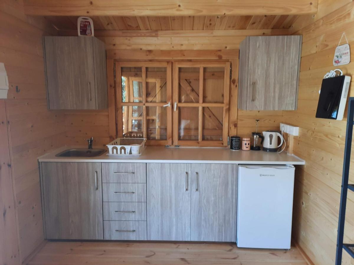 Cyprus Glamping Park Hotel Agios Theodoros Ngoại thất bức ảnh