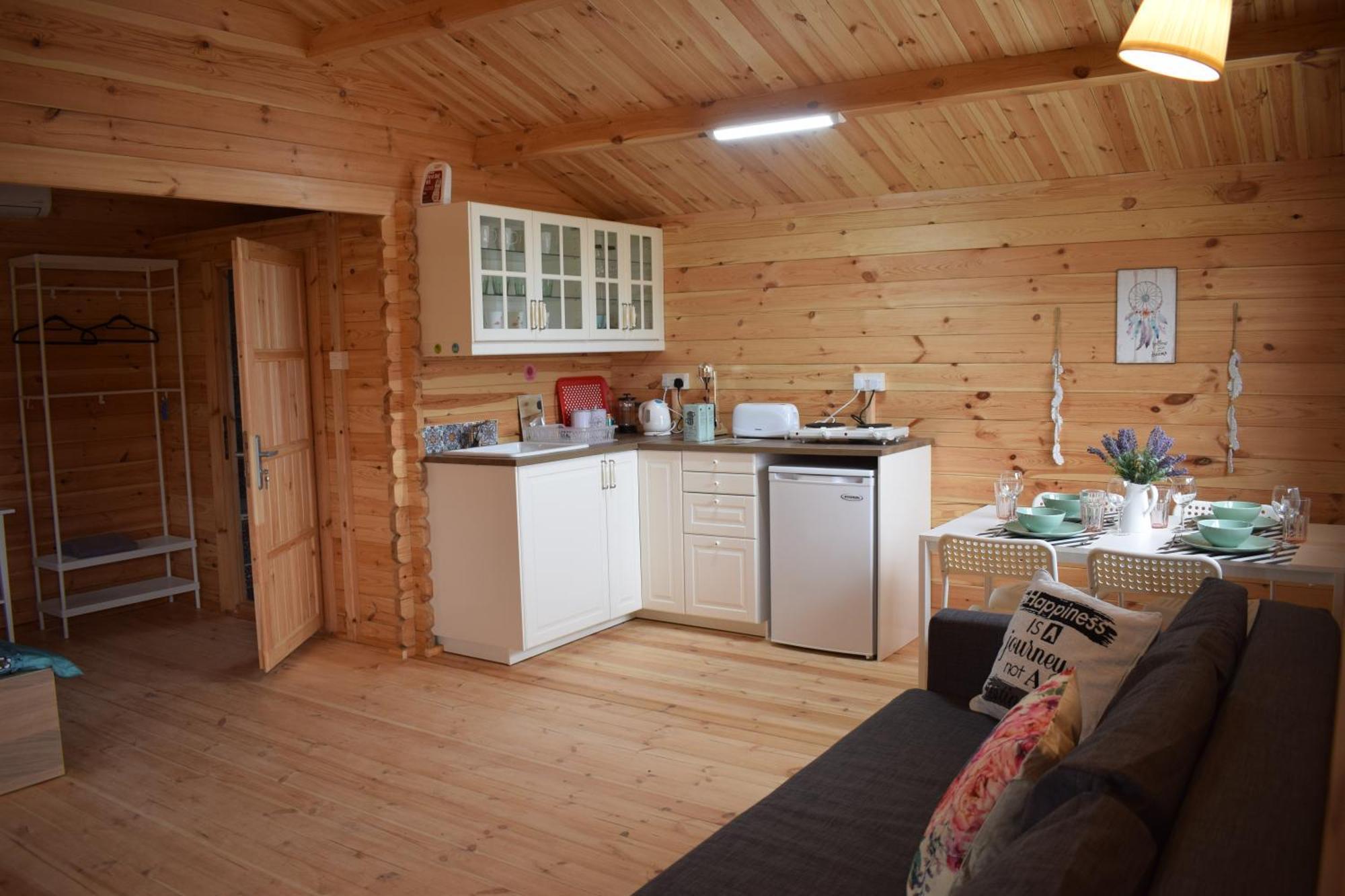 Cyprus Glamping Park Hotel Agios Theodoros Ngoại thất bức ảnh