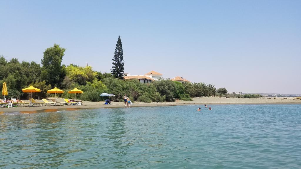 Cyprus Glamping Park Hotel Agios Theodoros Ngoại thất bức ảnh