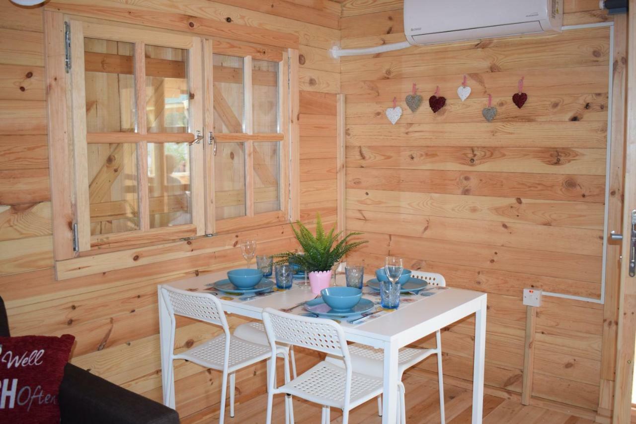 Cyprus Glamping Park Hotel Agios Theodoros Ngoại thất bức ảnh